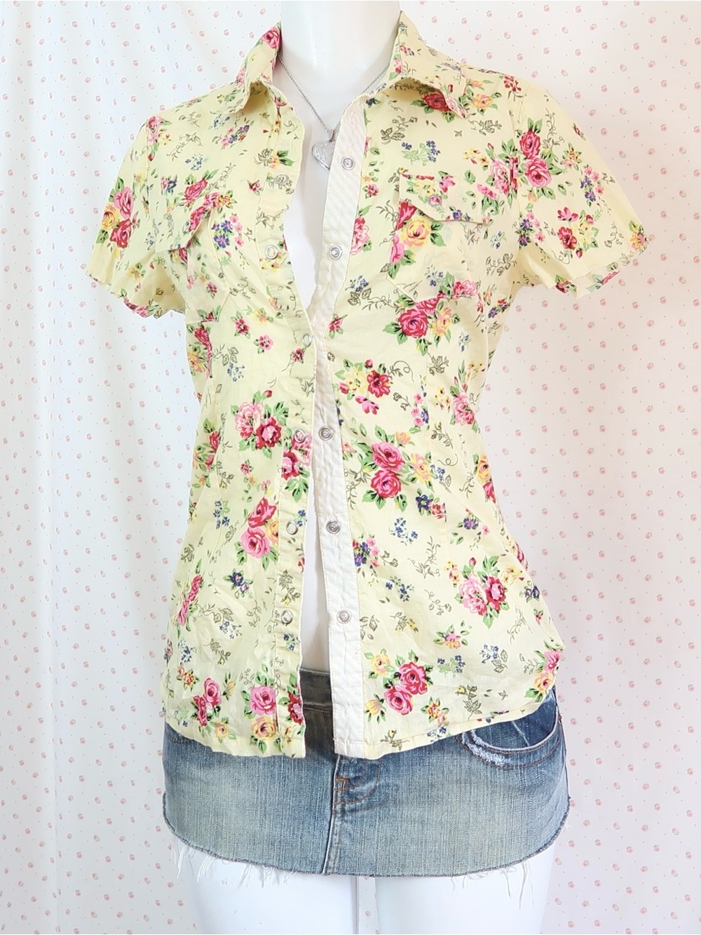 lei Yellow Floral Button-Down Short Sleeve Top